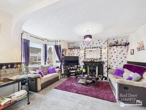 Sitting/Dining Room- click for photo gallery